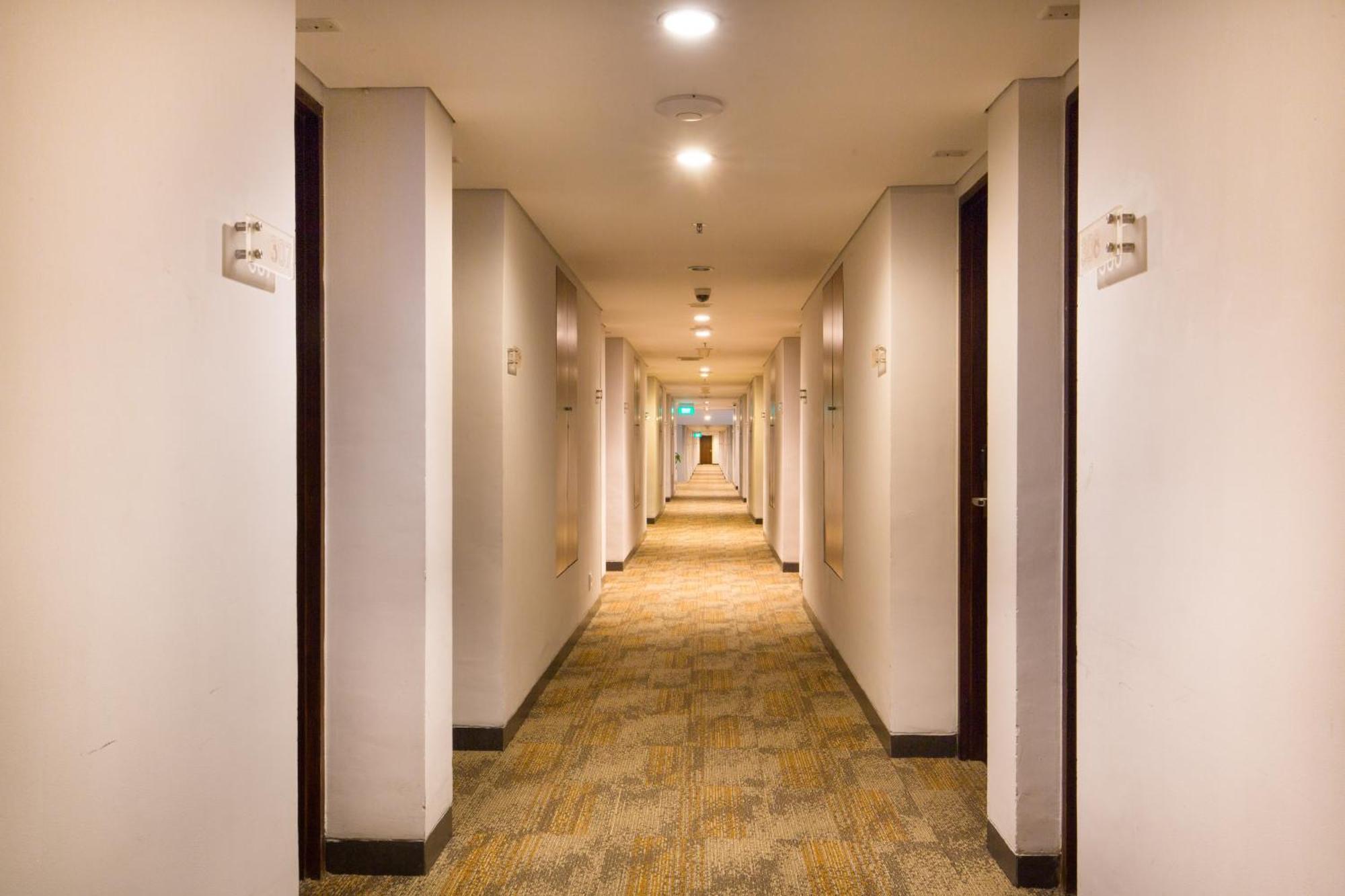 J4 Hotels Legian Kültér fotó