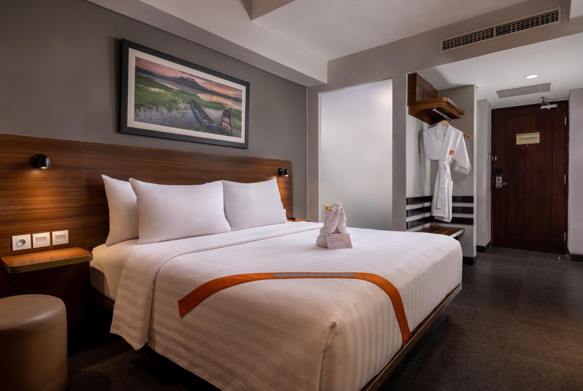 J4 Hotels Legian Kültér fotó